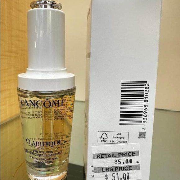 CLARIFIQUE PRO-SOLUTION SERUM BRIGHTENING & DARK SPOT REDUCING 1FL oz/ 30ml - Picture 2 of 3